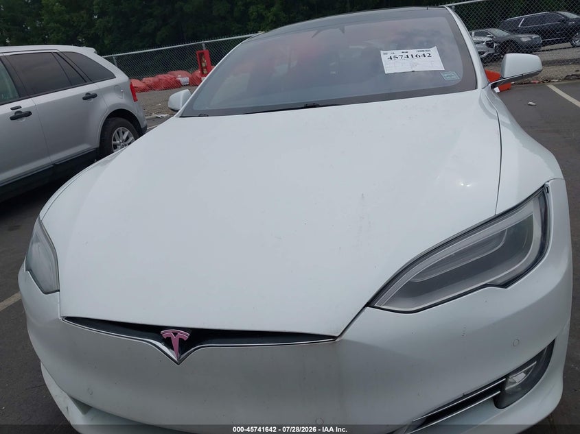 TESLA MODEL S - zdjęcie 11