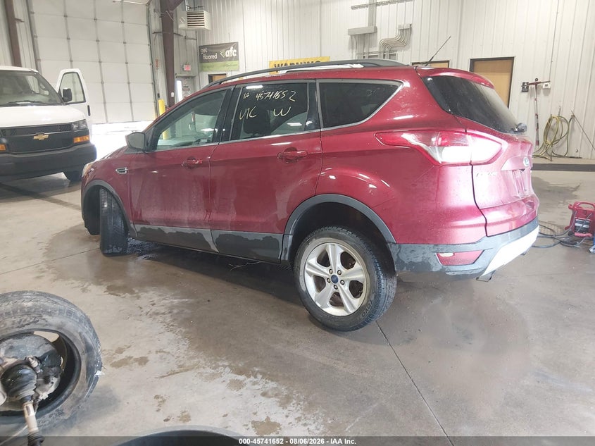 Vin: 1fmcu9g97gua53982, lot: 46240356, ford escape se 20163