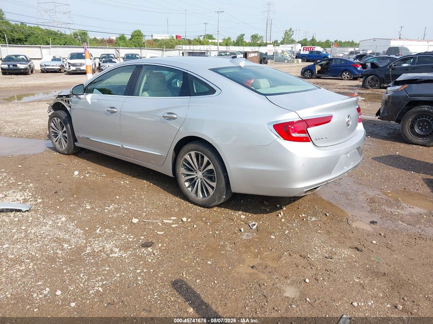 Vin: 1g4zp5ss8hu195165, lot: 46240380, buick lacrosse essence 20173