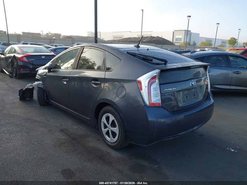 Vin: jtdkn3du4f0480481, lot: 46240461, toyota prius three 20153