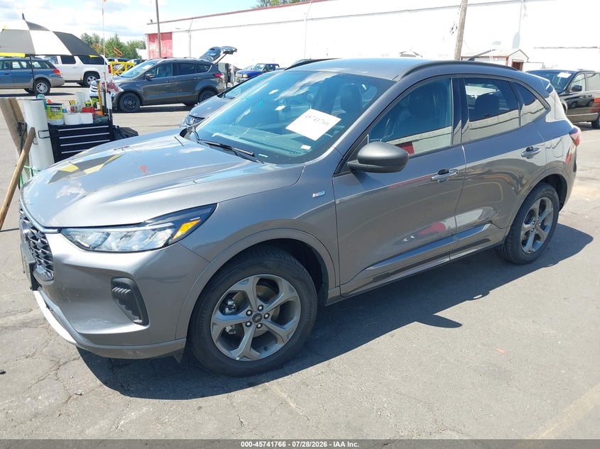 Vin: 1fmcu9mn4rua74390, lot: 46240470, ford escape st-line 20242