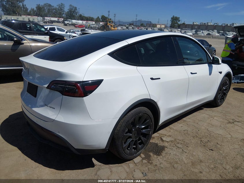 2021 TESLA MODEL Y auction photo 4
