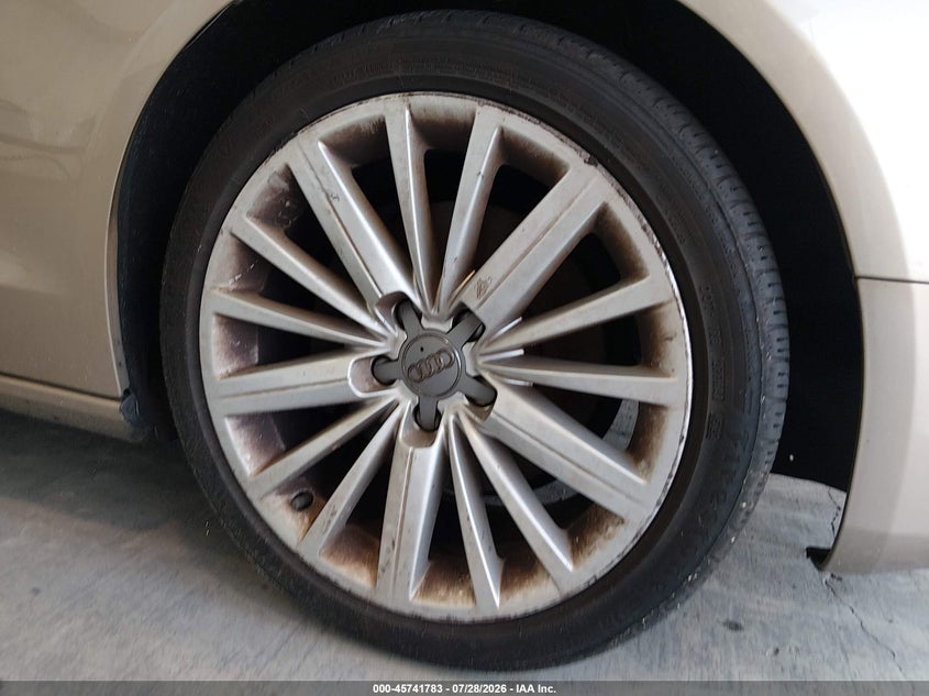 2010 AUDI A5 auction photo 6