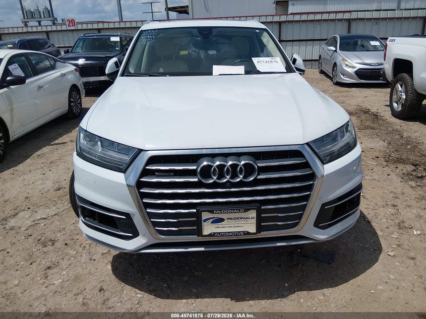 AUDI Q7 - zdjęcie 13