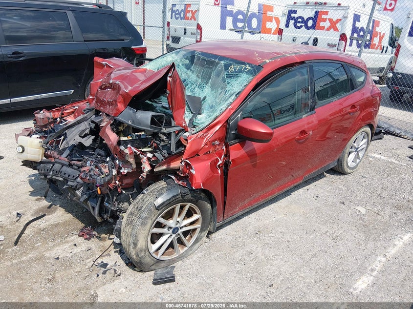 Vin: 1fadp3k20jl238773, lot: 46240582, ford focus se 20182