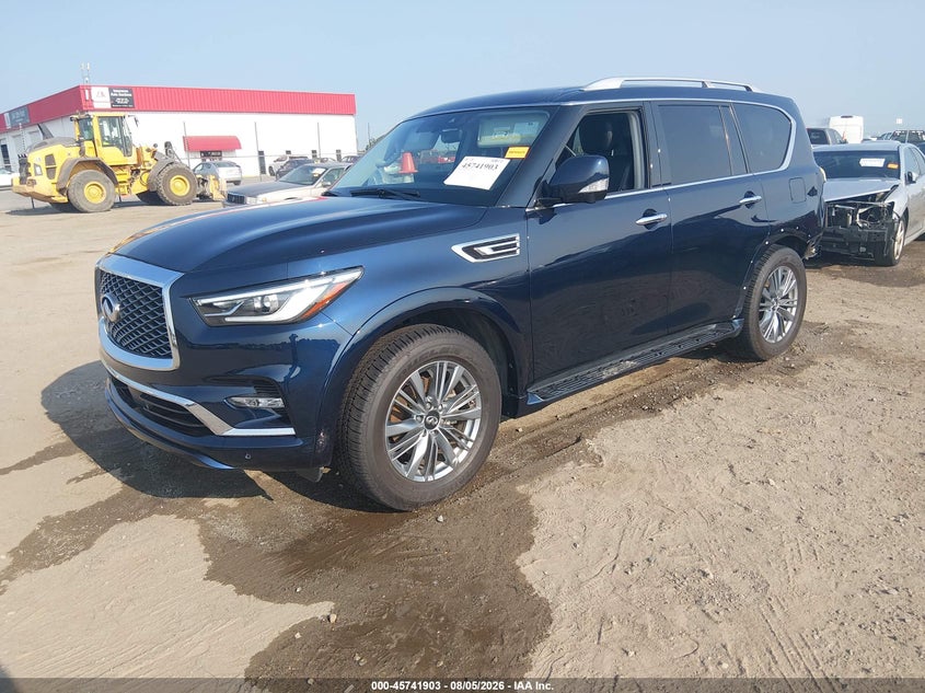 2022 INFINITI QX80 auction photo 2