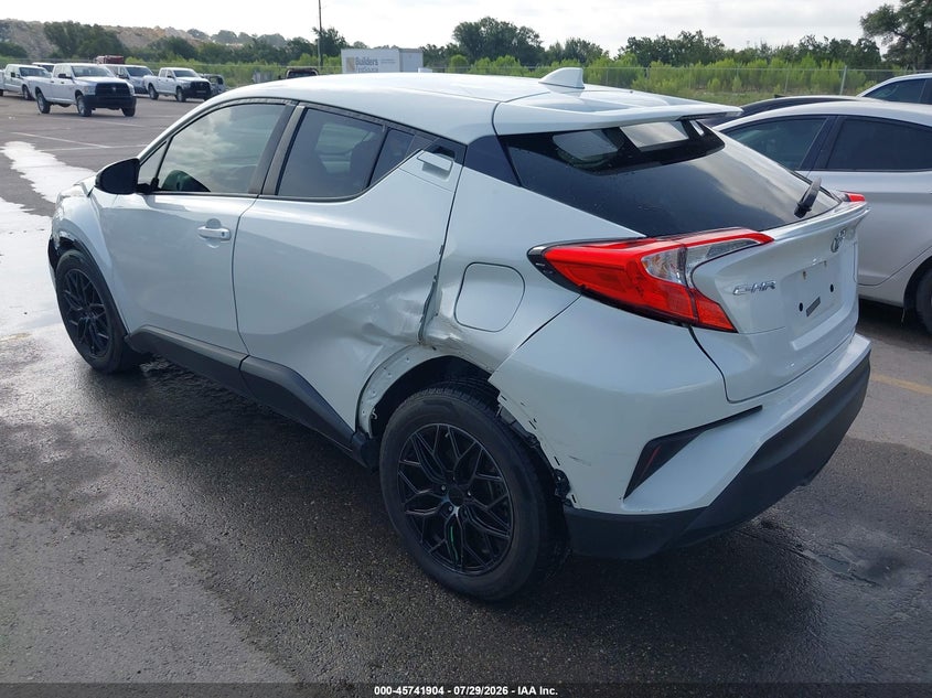 TOYOTA C-HR - zdjęcie 3