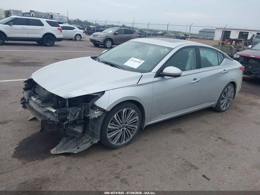 Vin: 1n4bl4ev8rn393277, lot: 46240624, nissan altima sl fwd 20242