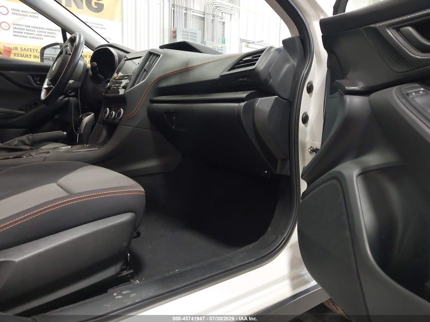 2020 SUBARU CROSSTREK auction photo 5