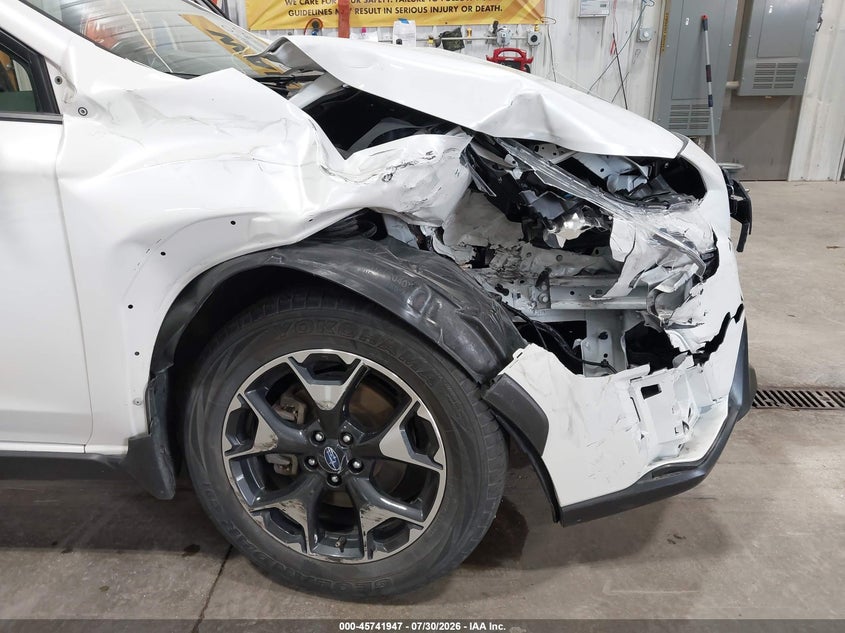 2020 SUBARU CROSSTREK auction photo 6