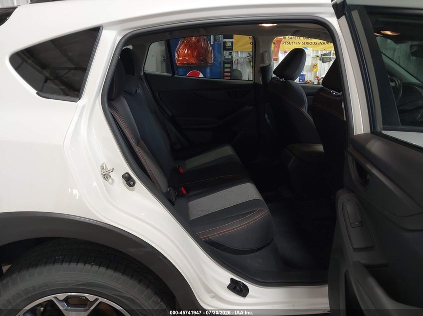 2020 SUBARU CROSSTREK auction photo 8