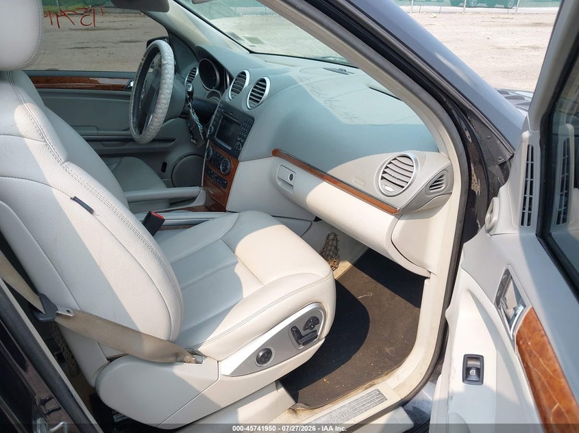 2009 MERCEDES-BENZ GL 450 auction photo 5