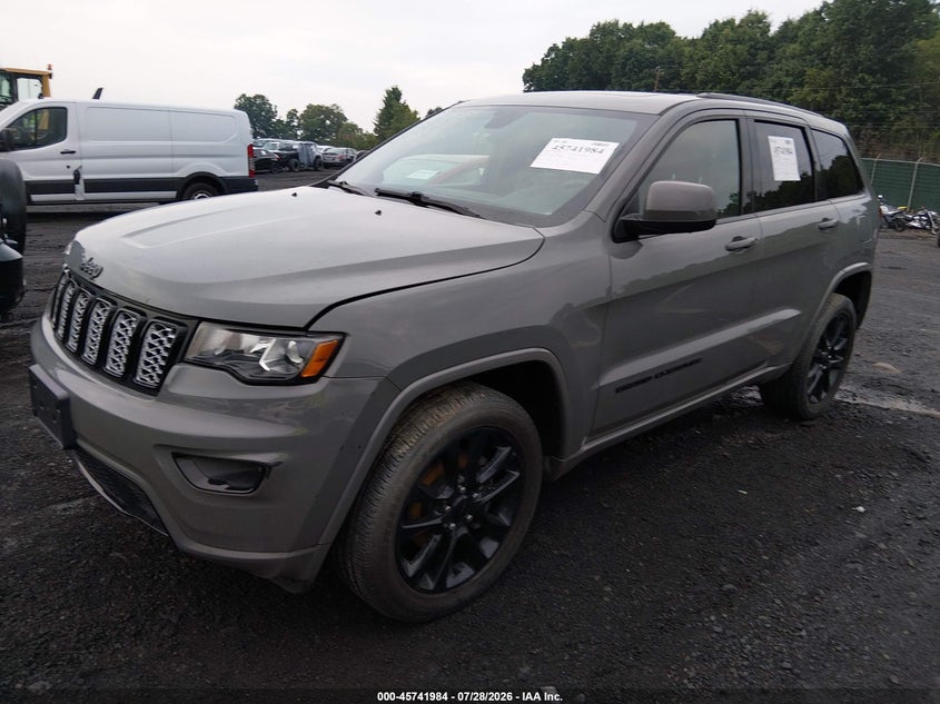 2020 JEEP GRAND CHEROKEE auction photo 2