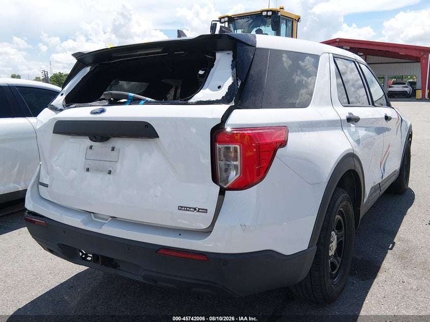 Vin: 1fm5k8ab1nga49586, lot: 46240710, ford police interceptor utility 20224