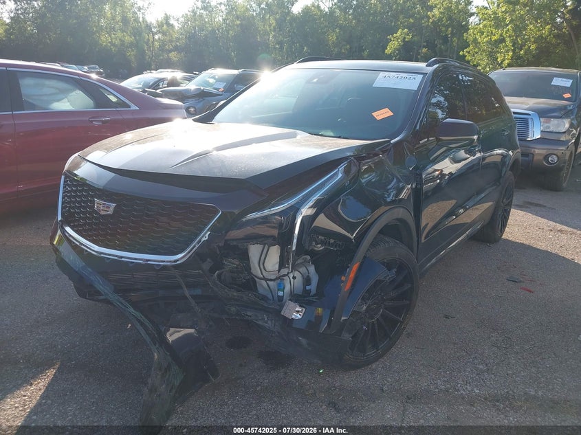 Vin: 1gyfzer46lf062260, lot: 46240729, cadillac xt4 fwd sport 20202