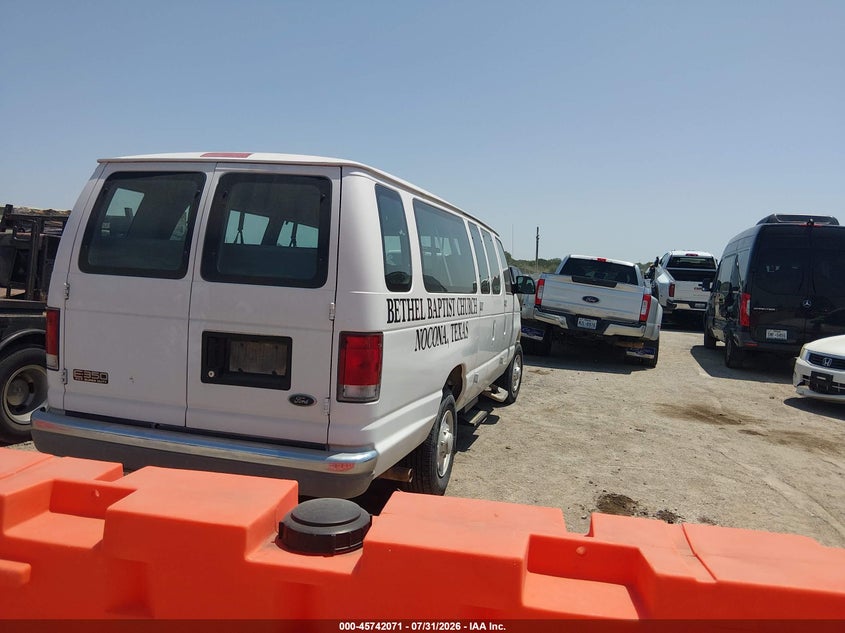 2000 FORD E-350 SUPER DUTY auction photo 4