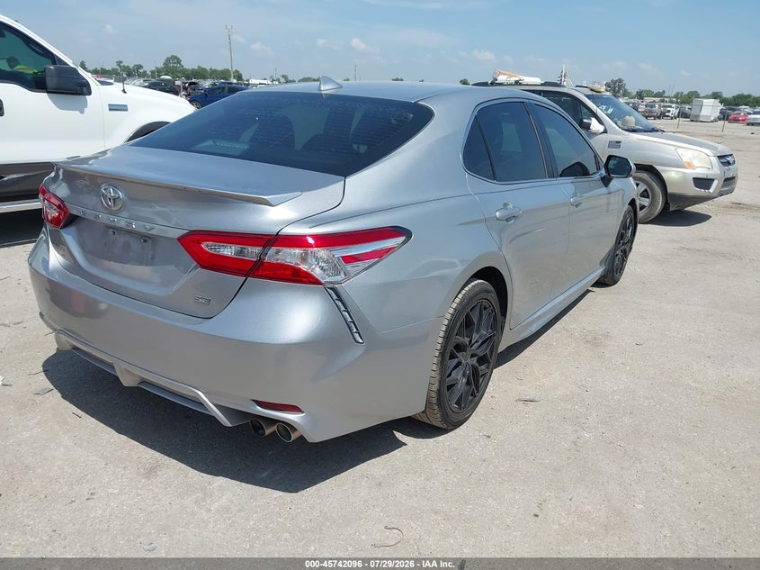 Vin: 4t1g11ak7lu349229, lot: 46240801, toyota camry se 20204
