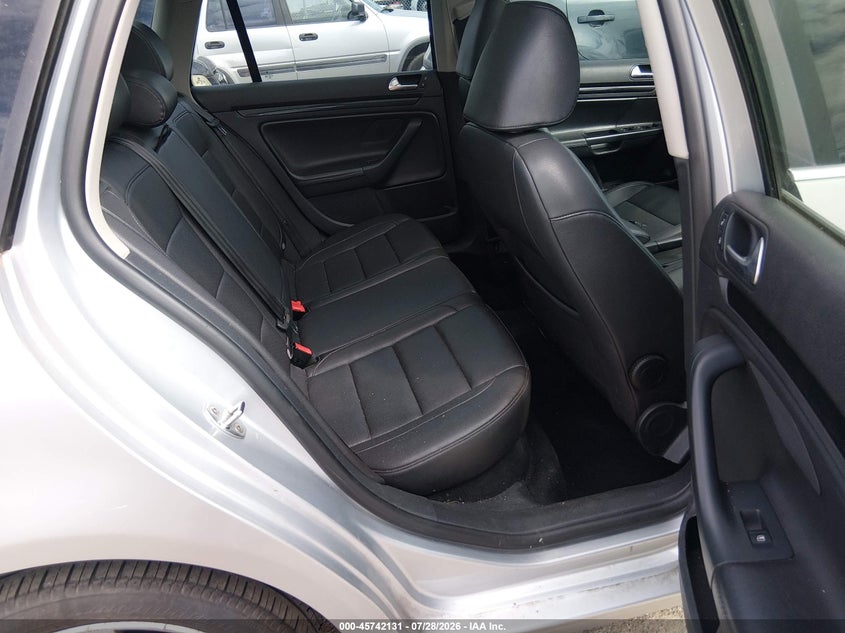 2012 VOLKSWAGEN JETTA SPORTWAGEN auction photo 8