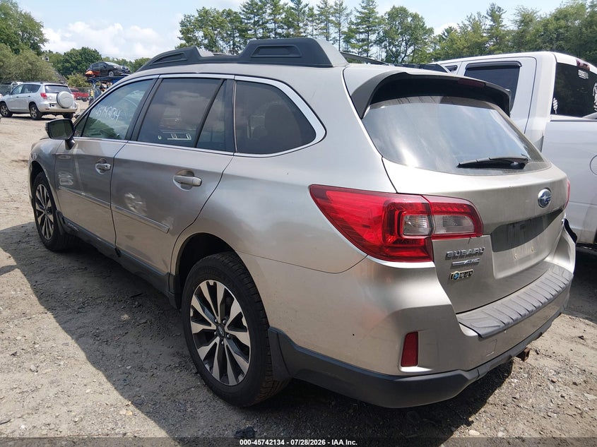 2015 SUBARU OUTBACK auction photo 3