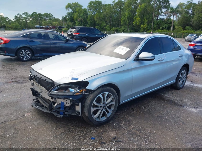 2018 MERCEDES-BENZ C 300 — zdjęcie 2