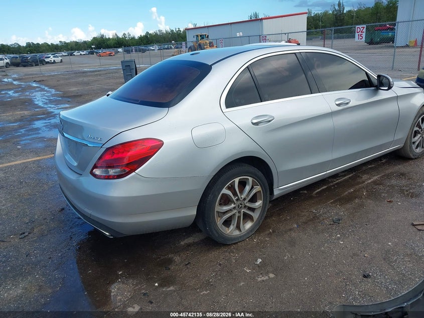 2018 MERCEDES-BENZ C 300 — zdjęcie 4