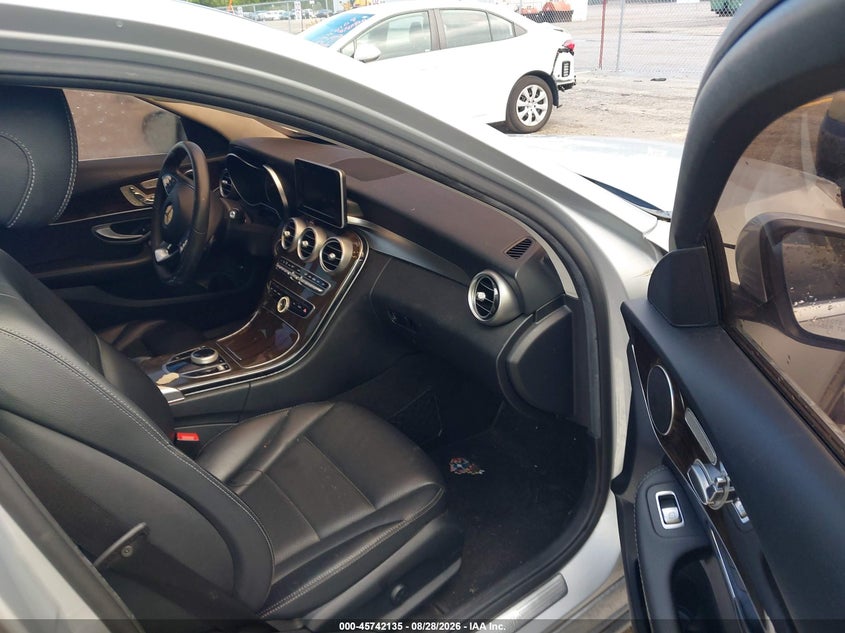 2018 MERCEDES-BENZ C 300 — zdjęcie 5