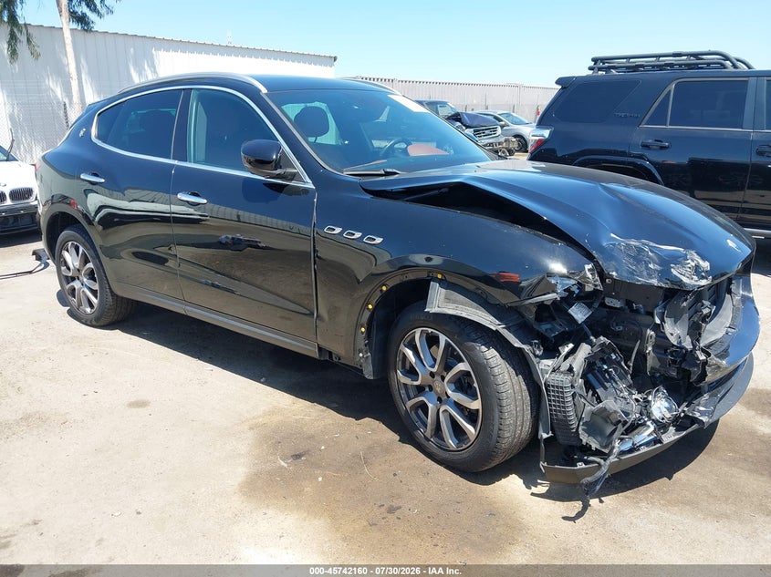 2018 MASERATI LEVANTE — zdjęcie z aukcji