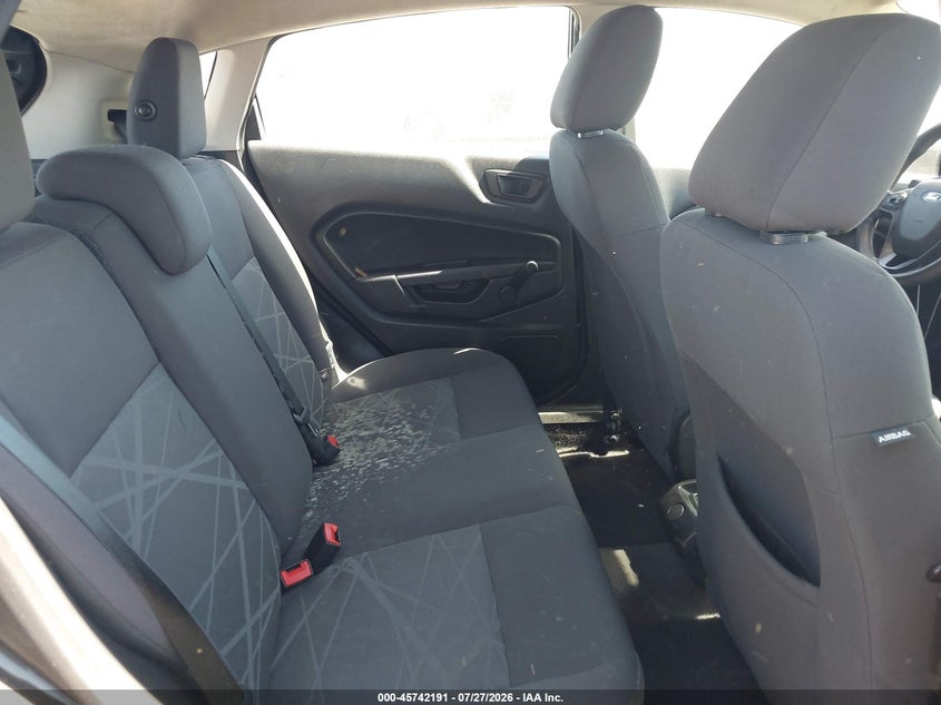 2014 FORD FIESTA auction photo 8