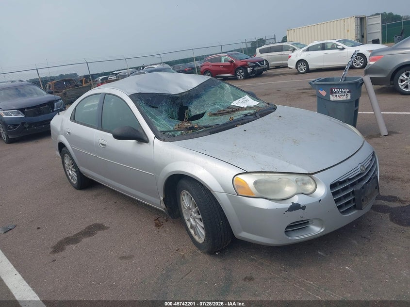 2004 CHRYSLER SEBRING auction photo 1