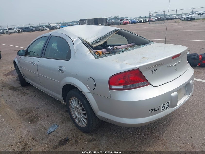 2004 CHRYSLER SEBRING auction photo 3