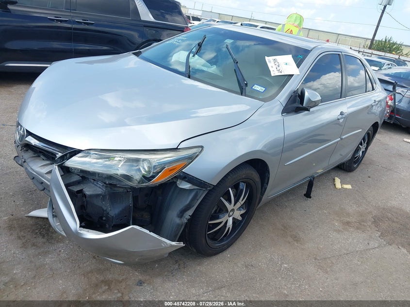 Vin: 4t1bf1fk0fu079933, lot: 46240912, toyota camry se 20152