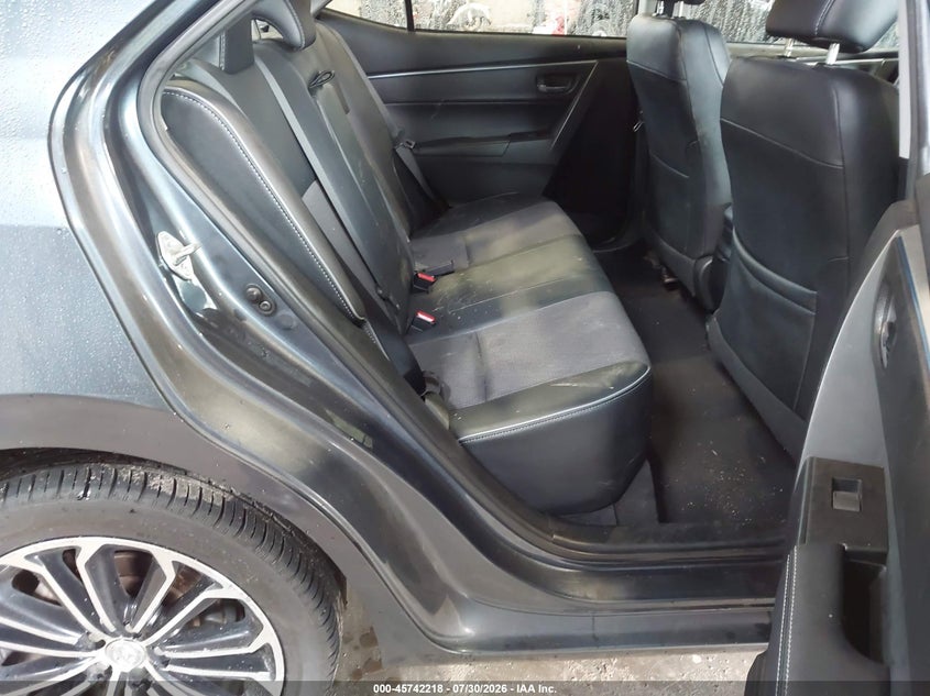 2016 TOYOTA COROLLA auction photo 8
