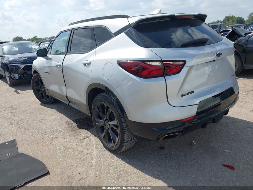Vin: 3gnkbers6ns130067, lot: 46240929, chevrolet blazer fwd rs 20223