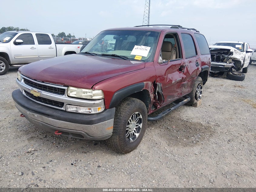 2001 Chevrolet Tahoe Ls, Left Side, IAAI, VIN 1GNEC13T31R221301 — photo 2