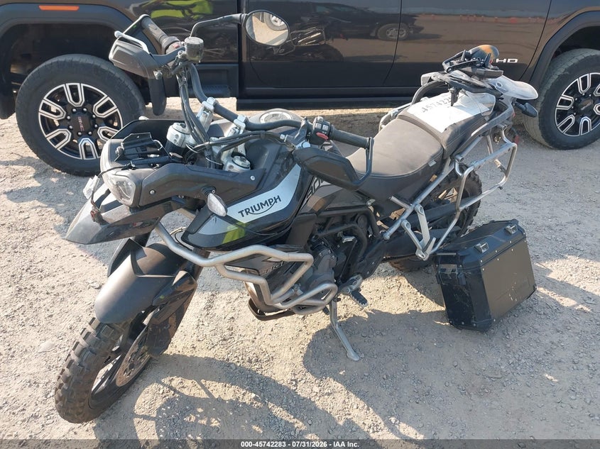 2020 TRIUMPH MOTORCYCLE TIGER auction photo 2