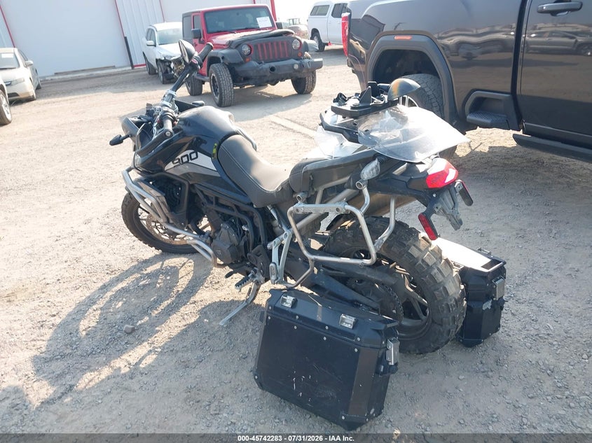 2020 TRIUMPH MOTORCYCLE TIGER auction photo 3