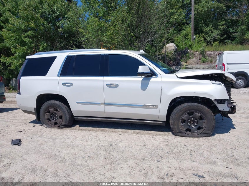 CADILLAC ESCALADE - zdjęcie 13