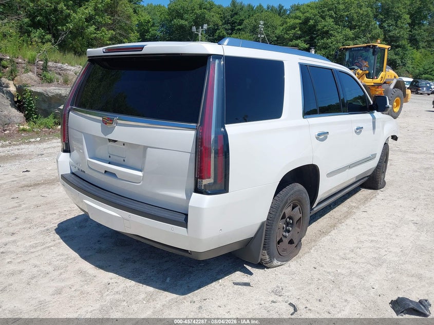 2017 CADILLAC ESCALADE auction photo 4