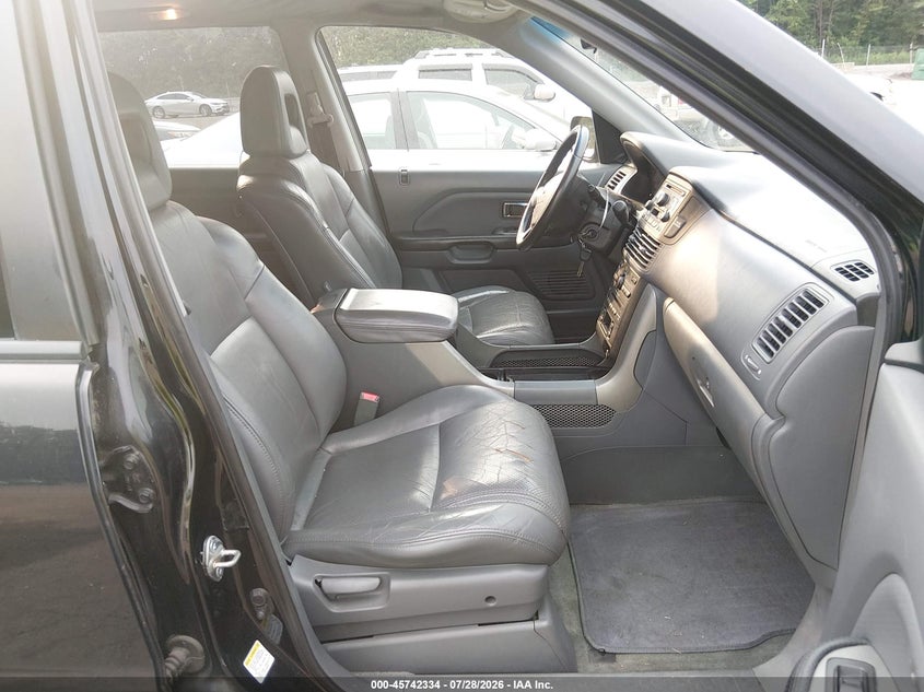 2005 HONDA PILOT auction photo 5