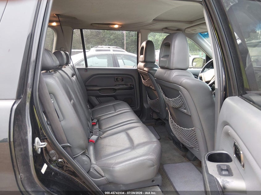 2005 HONDA PILOT auction photo 8