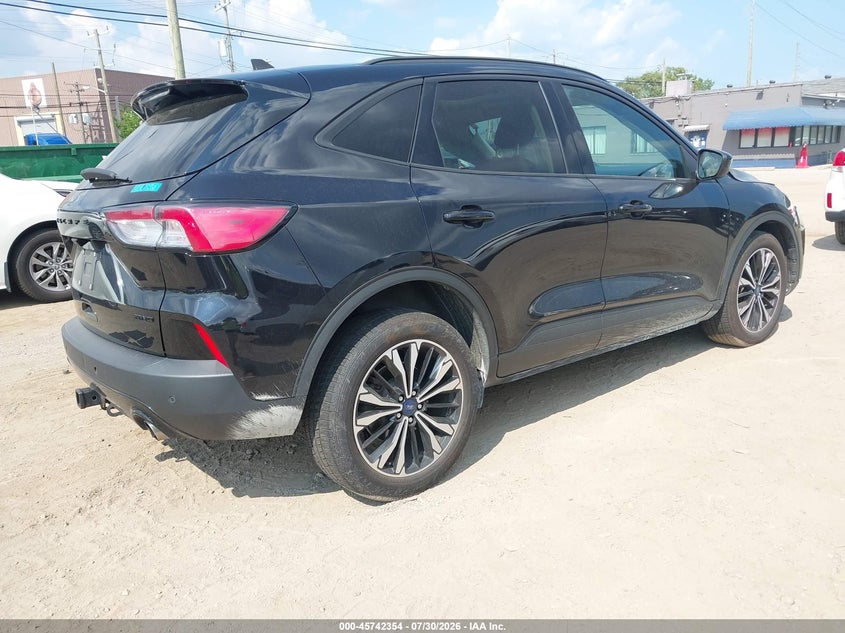 Vin: 1fmcu9h91mua28375, lot: 46241058, ford escape sel 20214