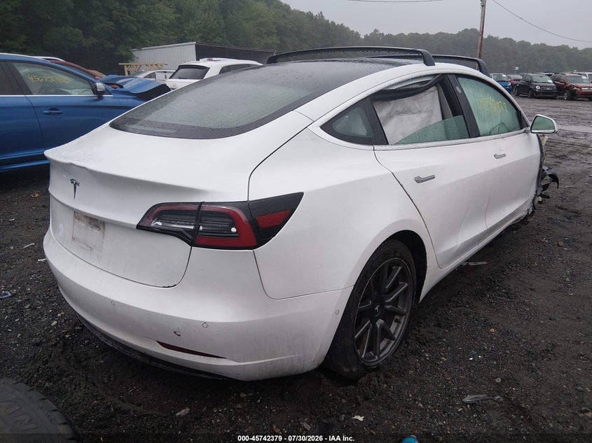 2020 TESLA MODEL 3 auction photo 4