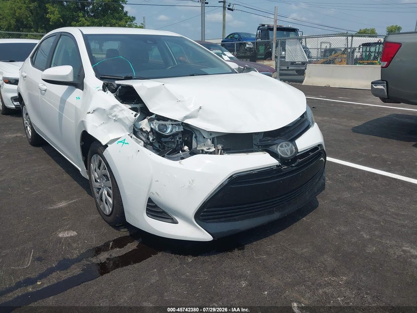 TOYOTA COROLLA - zdjęcie 6
