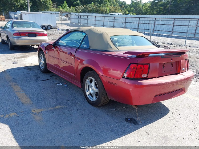 2004 FORD MUSTANG auction photo 3