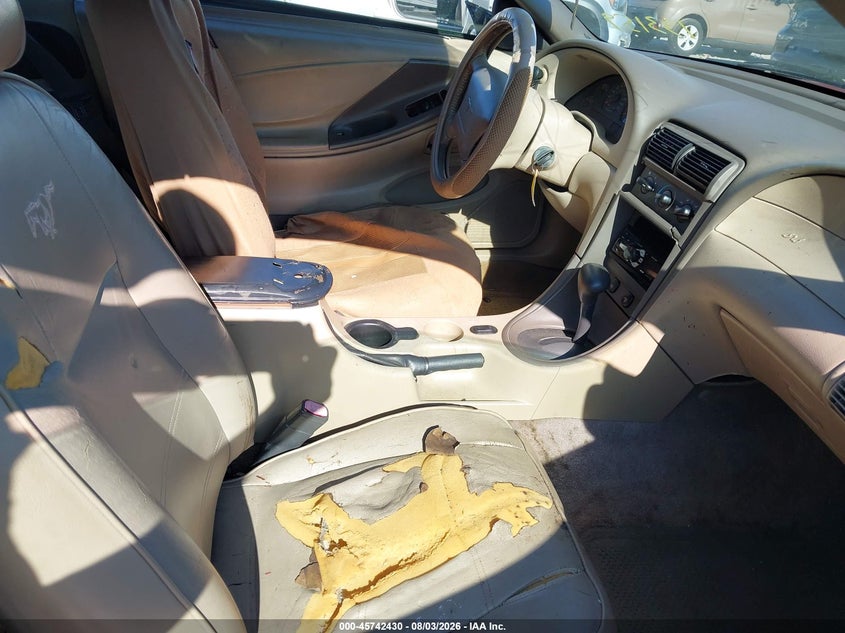 2004 FORD MUSTANG auction photo 5