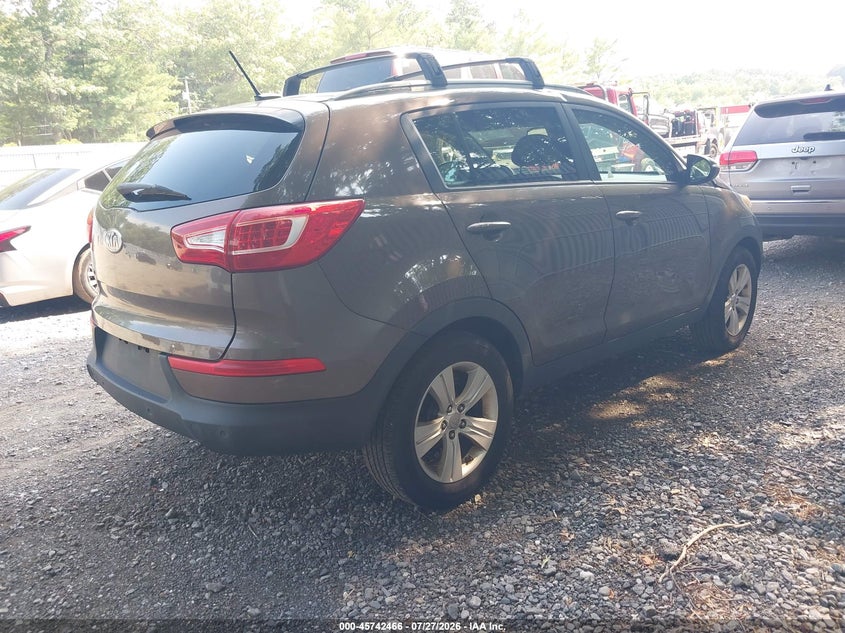Vin: kndpb3a25b7054687, lot: 46241170, kia sportage lx 20114