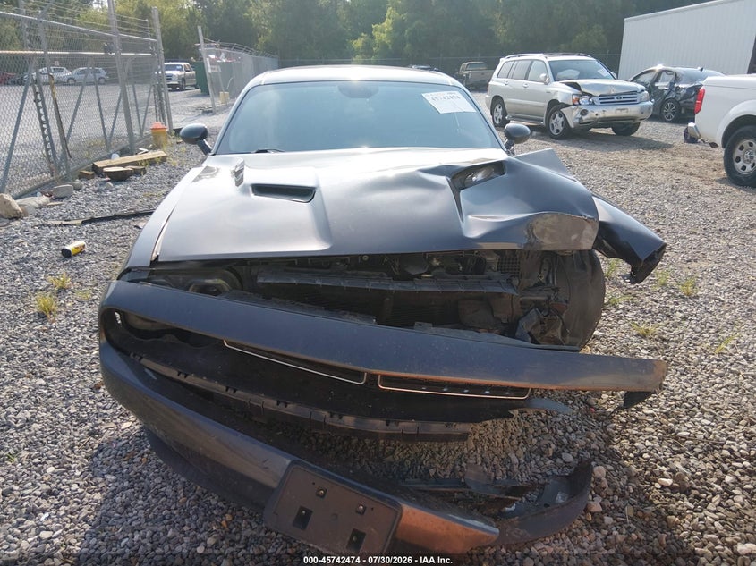 DODGE CHALLENGER - zdjęcie 13