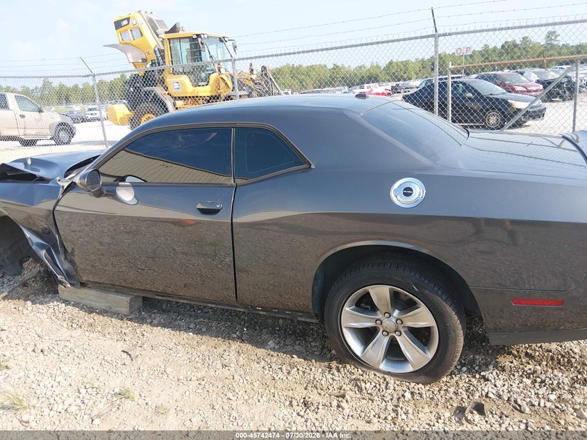 DODGE CHALLENGER - zdjęcie 15