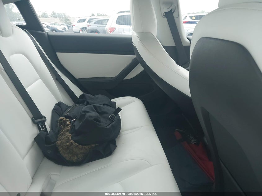 2019 TESLA MODEL 3 auction photo 8