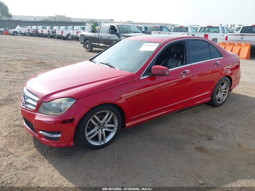 2013 MERCEDES-BENZ C 250 — zdjęcie 2
